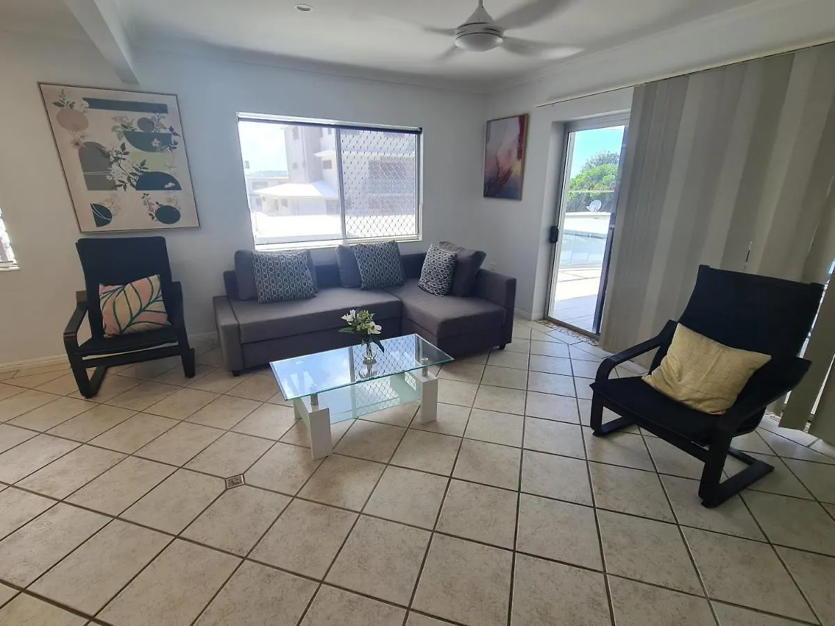 Cranbourne Court Beachside Apartments Maroochydore 0*,  Austrálie